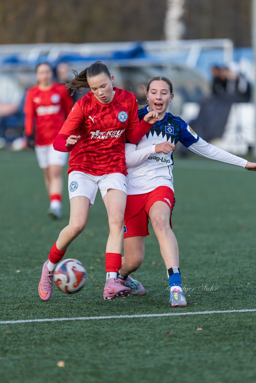 Bild 379 - wBJ Hamburger SV - Holstein Kiel : Ergebnis: 8:0